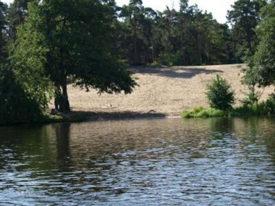 Dachwohnung Mit Wasserblick Und Eigenem Bootssteg Berlino