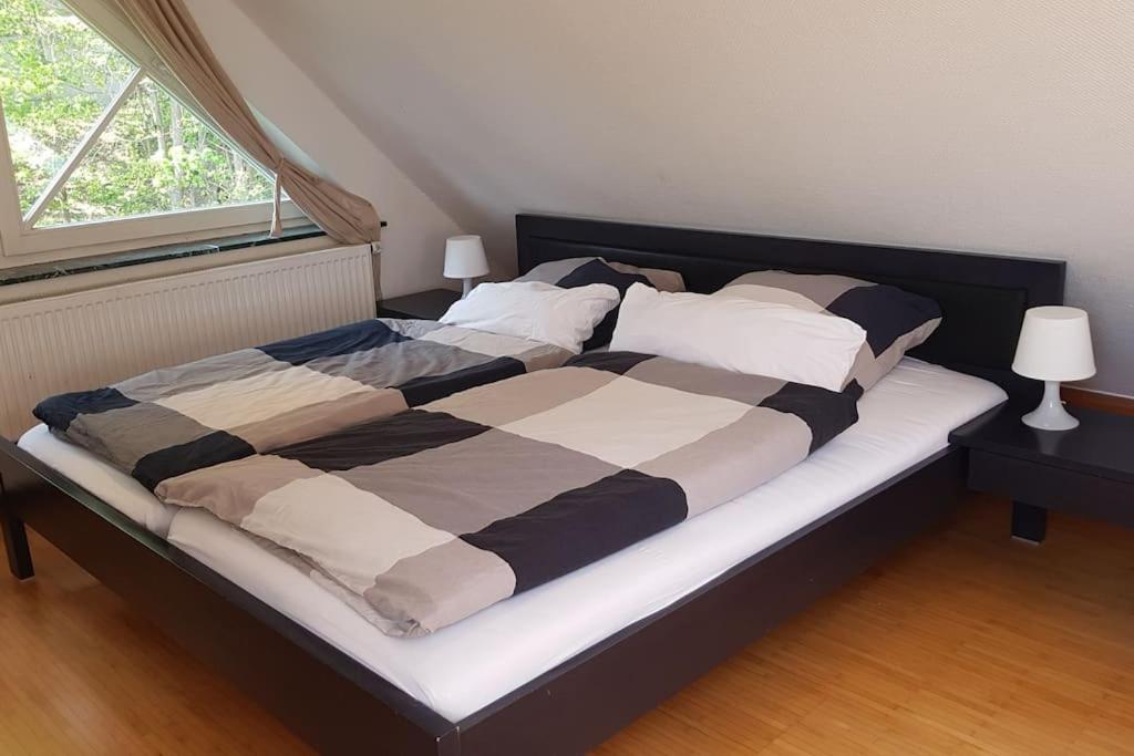 Appartamento Dachwohnung Mit Wasserblick Und Eigenem Bootssteg