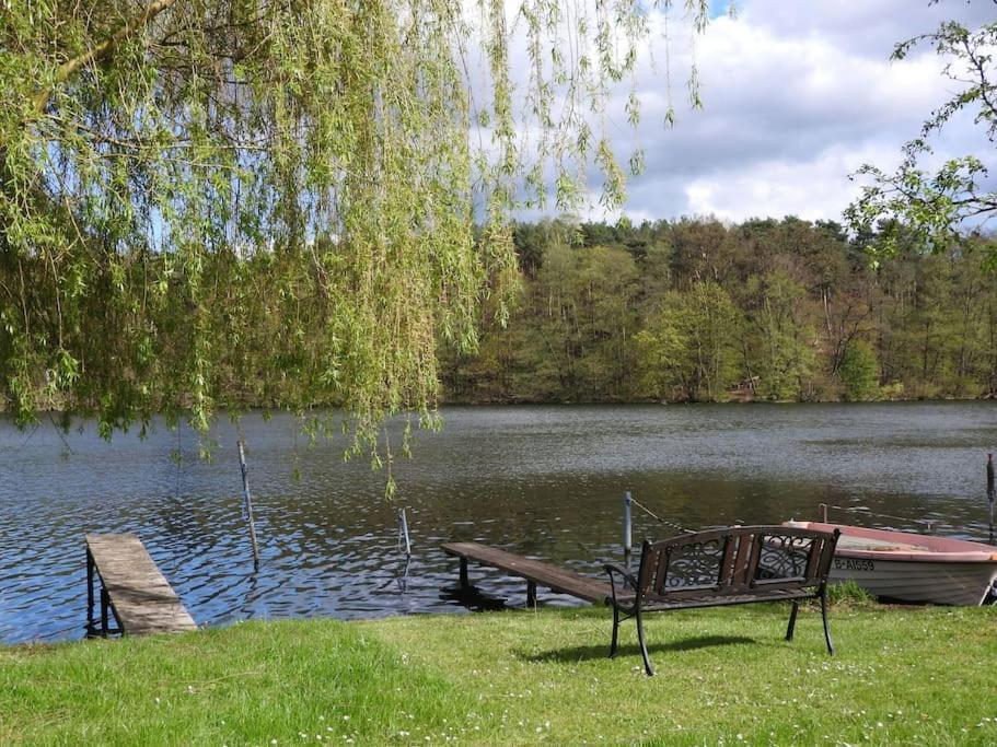 Dachwohnung Mit Wasserblick Und Eigenem Bootssteg Berlino