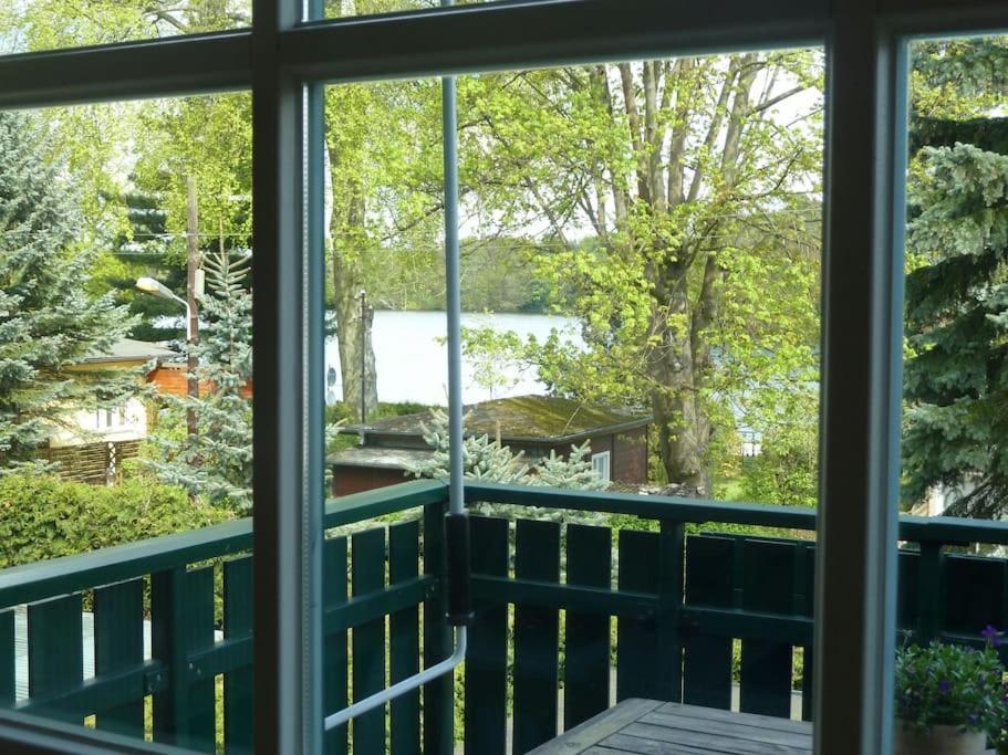 Appartamento Dachwohnung Mit Wasserblick Und Eigenem Bootssteg Berlino