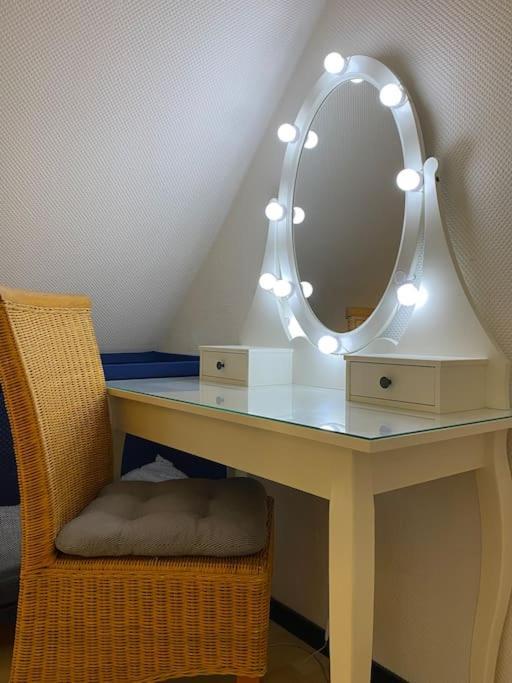 Apartamento Dachwohnung Mit Wasserblick Und Eigenem Bootssteg Berlim